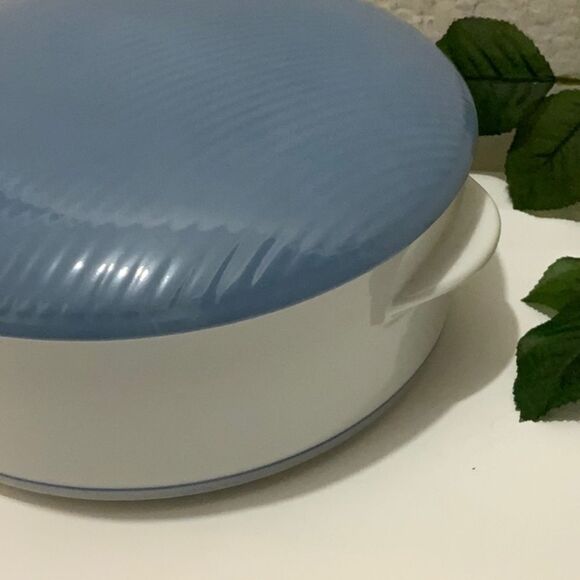 Dansk ~ Damask blue Covered 2 QT Casserole ~ Jack Lenor Larsen Made Japan G10 - Picture 3 of 5